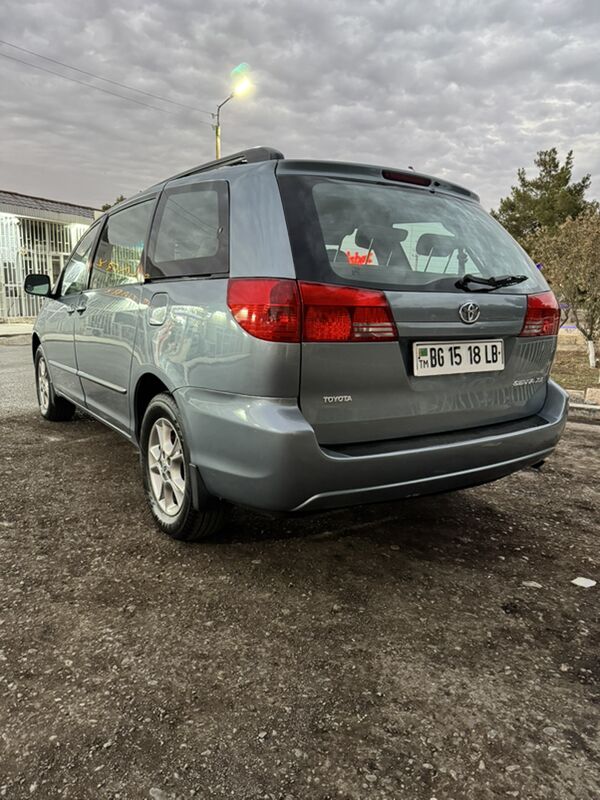 Toyota Sienna 2004 - 220 000 TMT - Türkmenabat - img 3