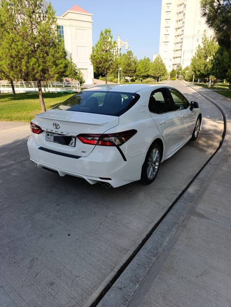 Toyota Camry 2021 - 329 000 TMT - Aşgabat - img 4