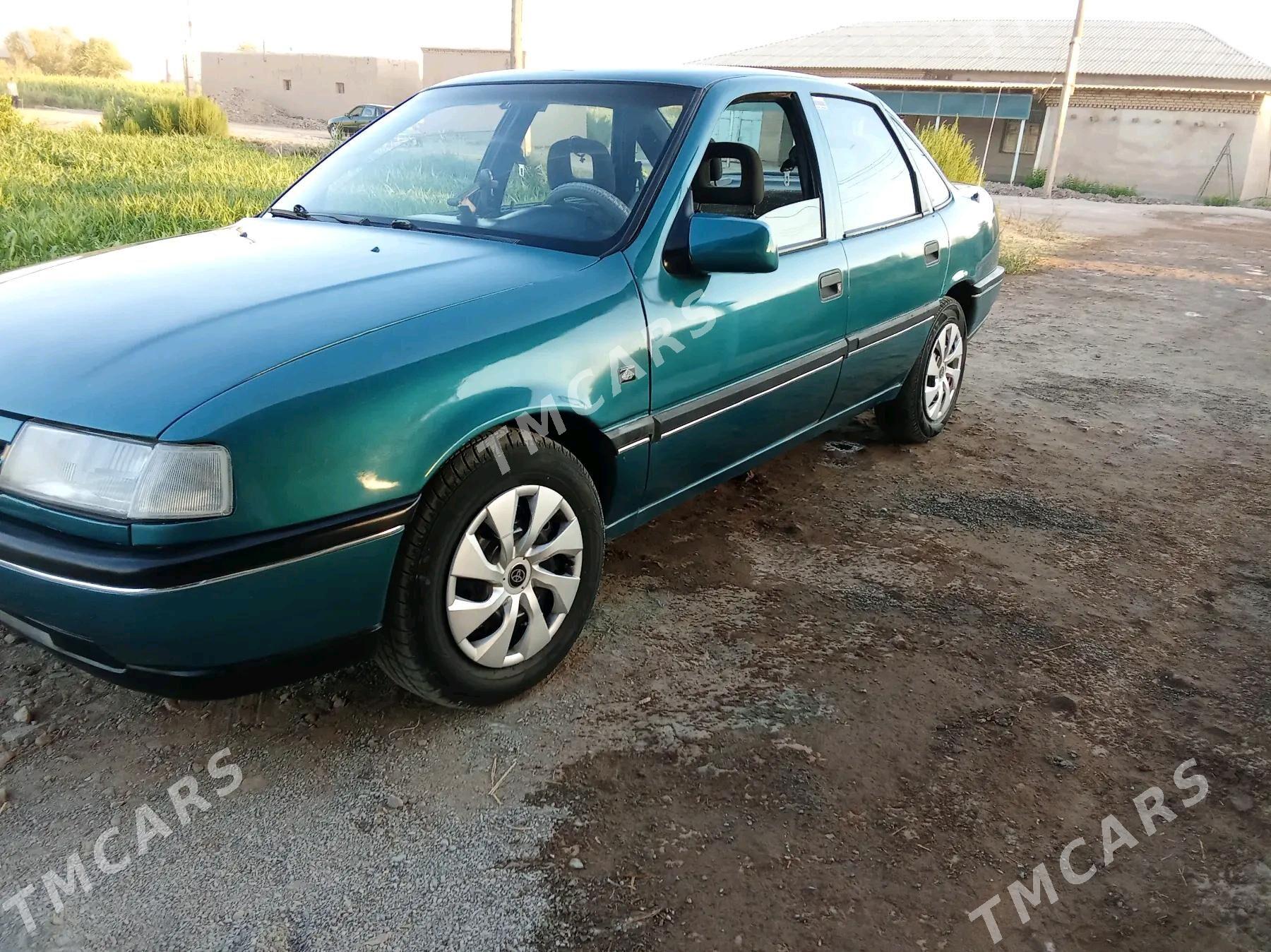 Opel Vectra 1992 - 40 000 TMT - Gubadag - img 5