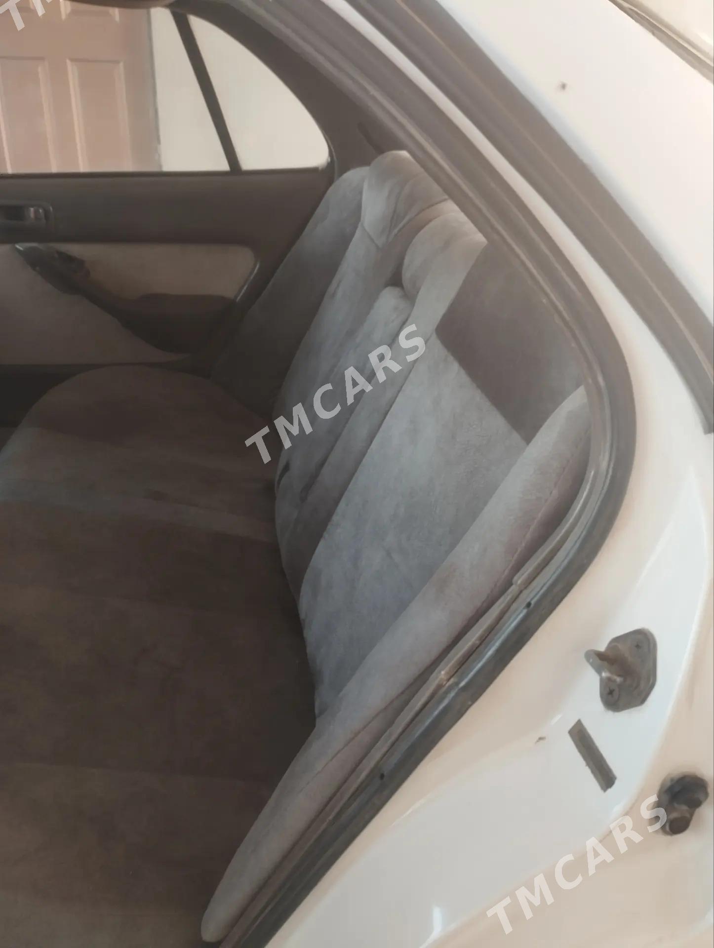 Toyota Camry 1996 - 80 000 TMT - Wekilbazar - img 5