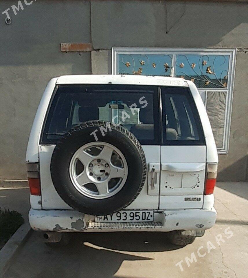 Isuzu Trooper 1999 - 30 000 TMT - Daşoguz - img 2
