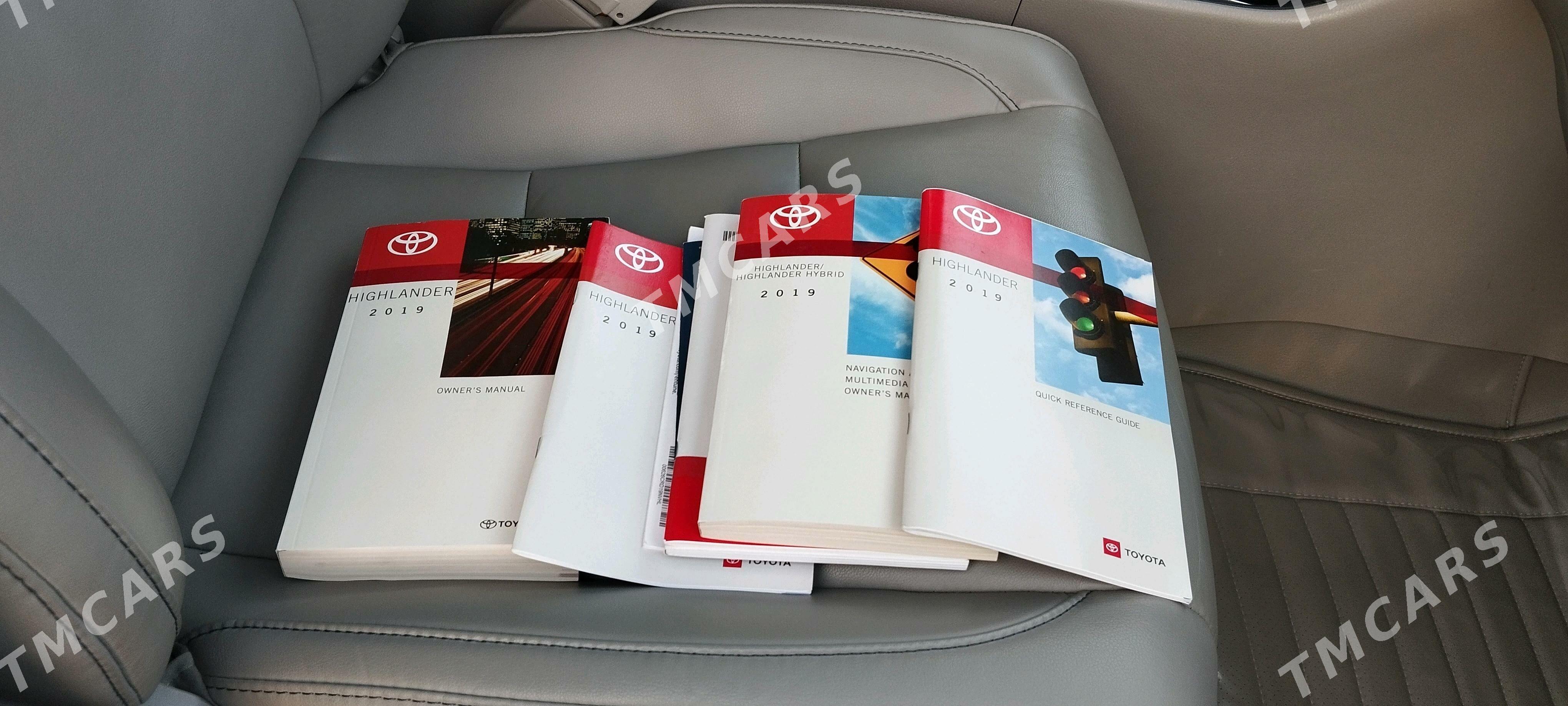 Toyota Highlander 2019 - 620 000 TMT - Gökdepe - img 4
