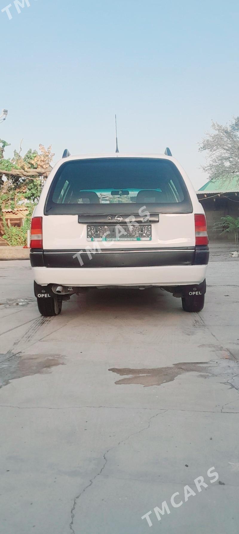 Opel Astra 1995 - 44 000 TMT - Бахарден - img 4