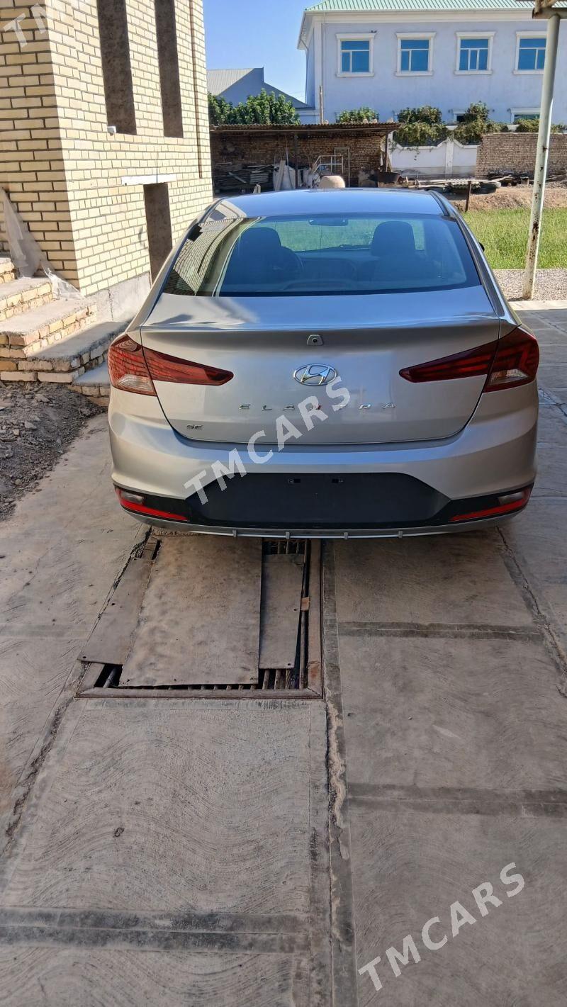 Hyundai Elantra 2020 - 210 000 TMT - Векильбазар - img 1