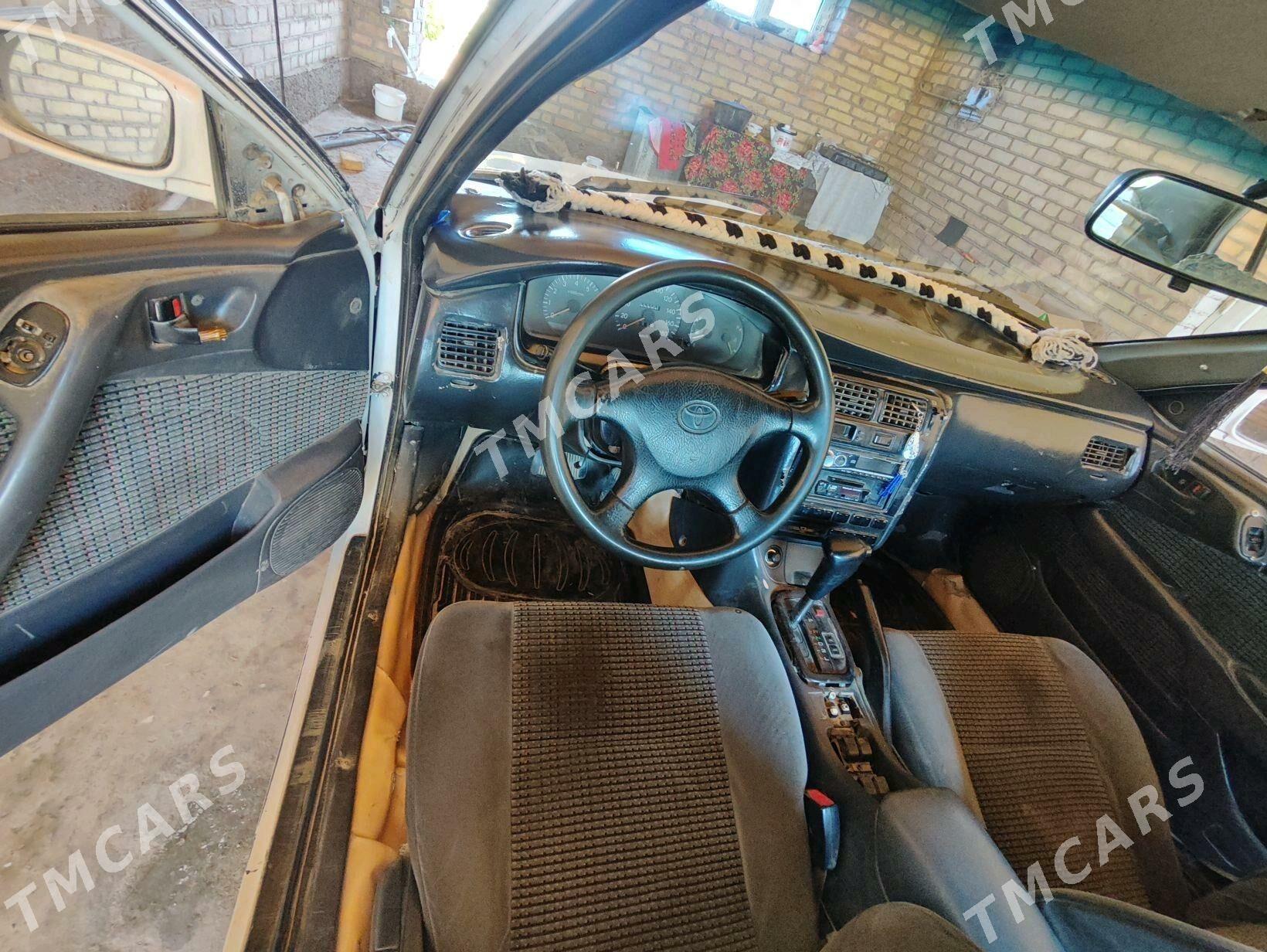 Toyota Corona 1994 - 42 000 TMT - Дянев - img 4