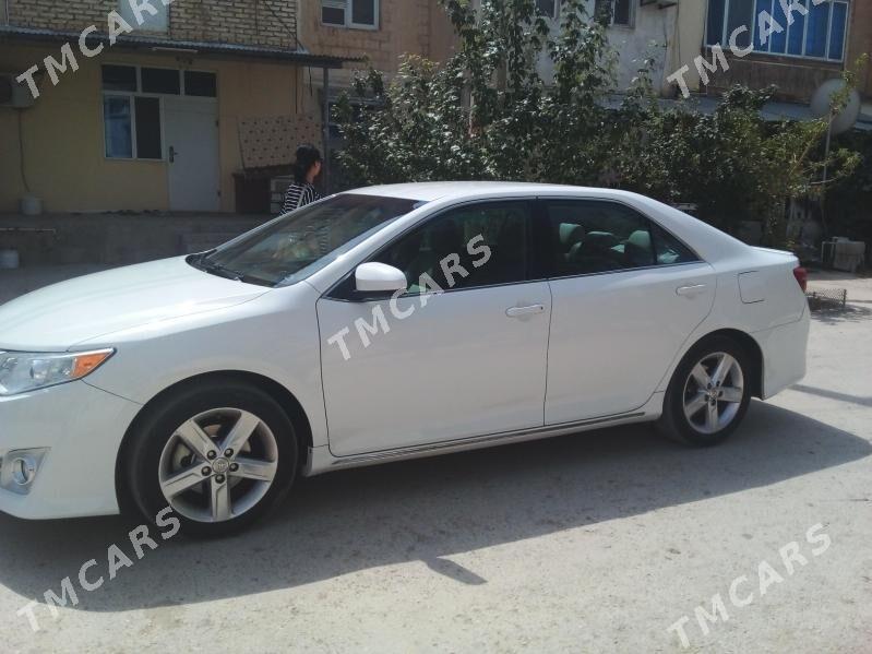 Toyota Camry 2012 - 235 000 TMT - Balkanabat - img 3
