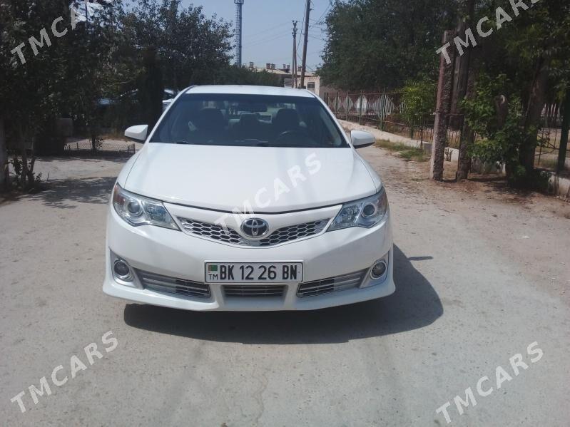 Toyota Camry 2012 - 235 000 TMT - Balkanabat - img 2