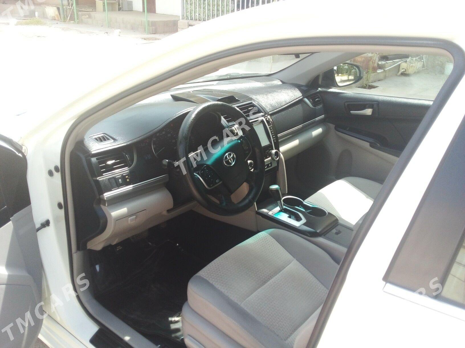 Toyota Camry 2012 - 235 000 TMT - Balkanabat - img 9