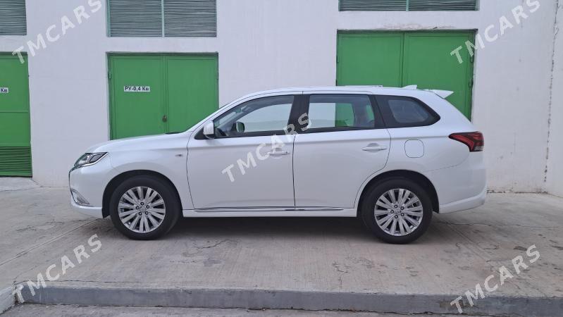 Mitsubishi Outlander 2022 - 300 000 TMT - Ашхабад - img 3