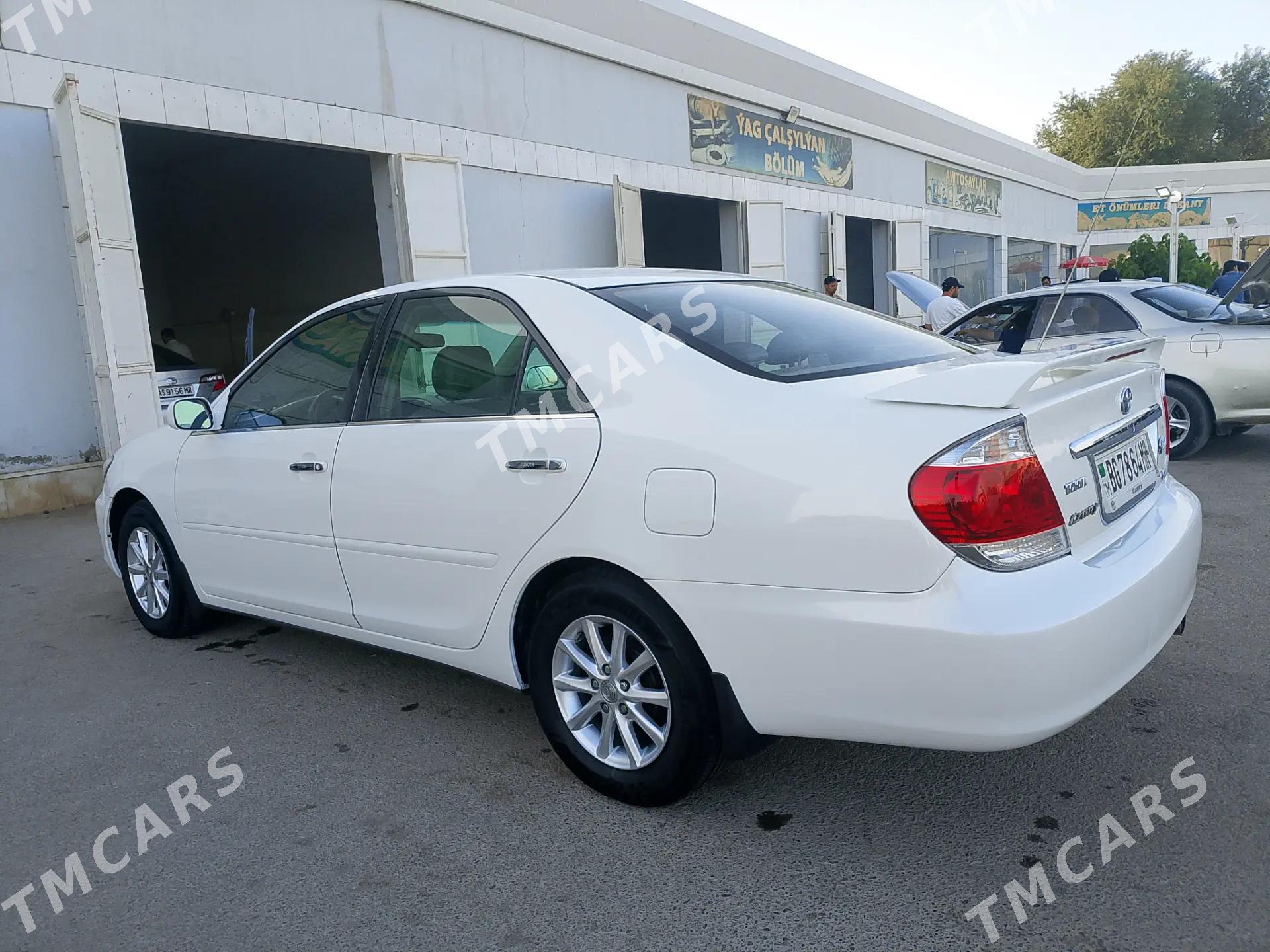 Toyota Camry 2005 - 170 000 TMT - Сакарчага - img 7