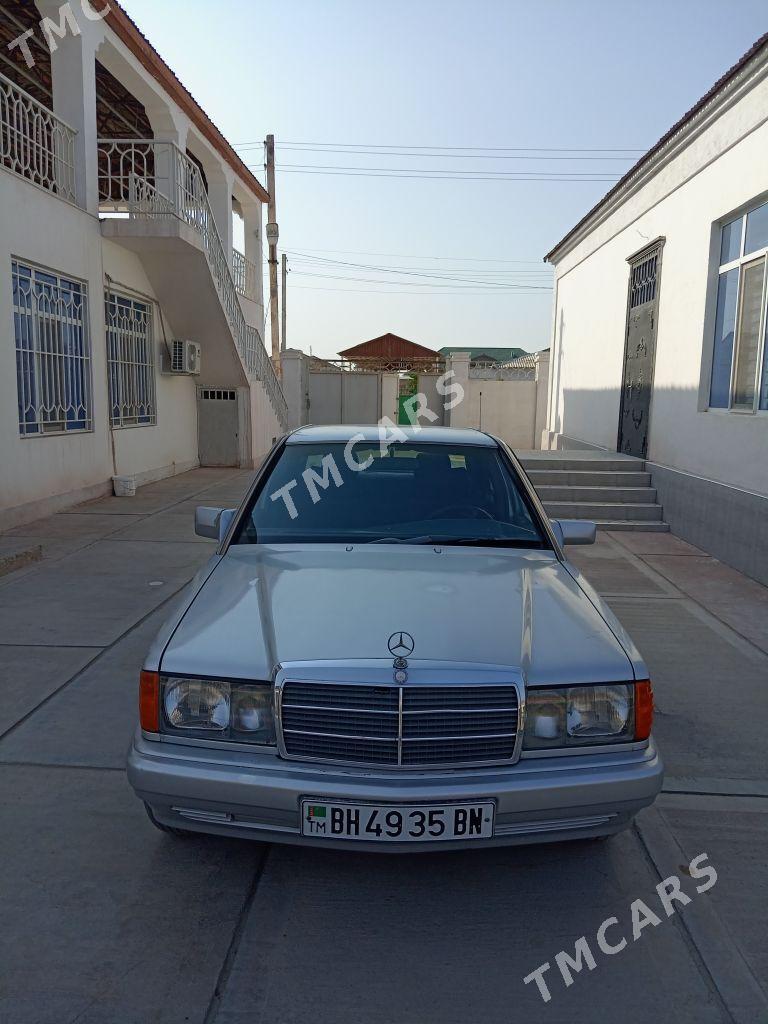 Mercedes-Benz 190E 1990 - 27 000 TMT - Балканабат - img 4
