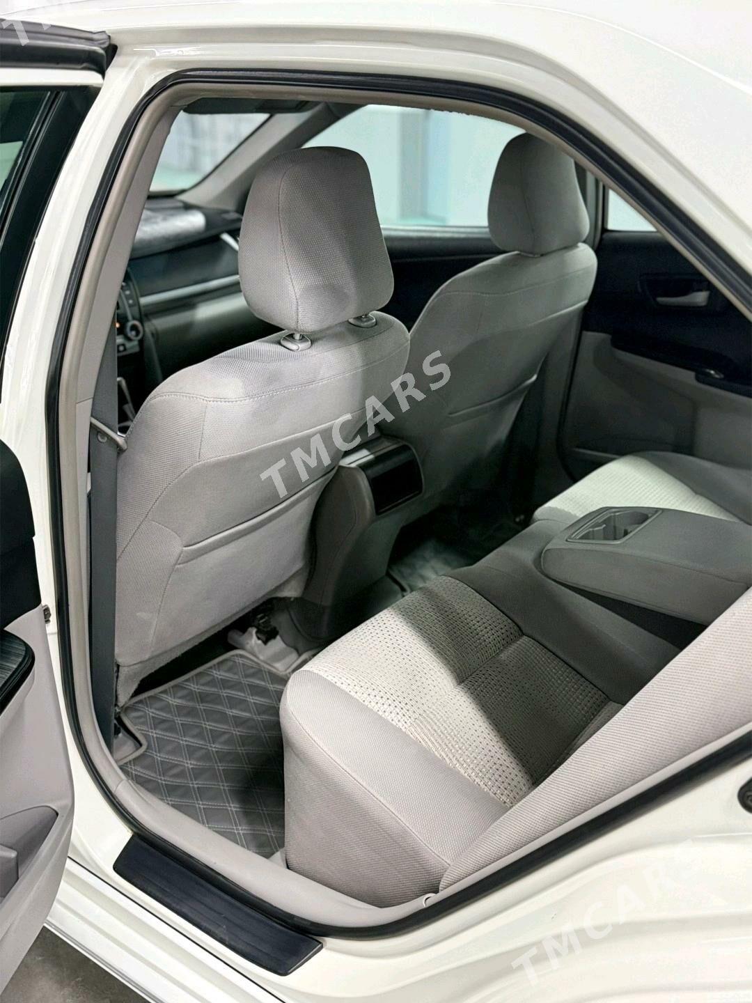 Toyota Camry 2012 - 195 000 TMT - Херрикгала - img 6