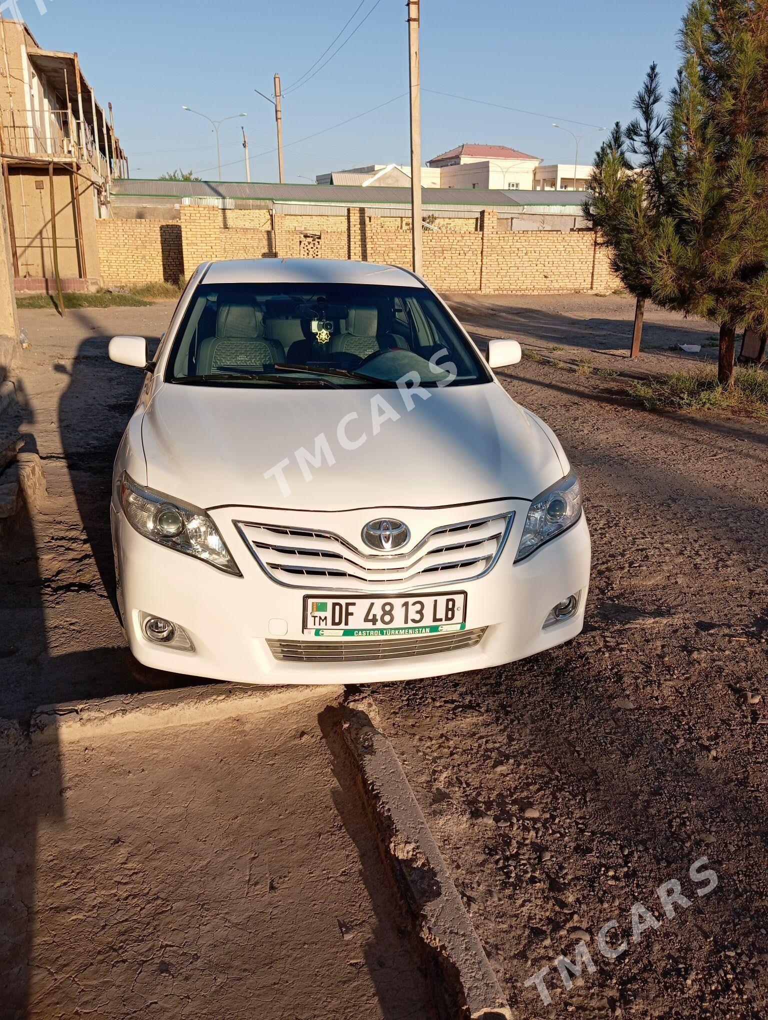 Toyota Camry 2010 - 140 000 TMT - Ýolöten - img 3