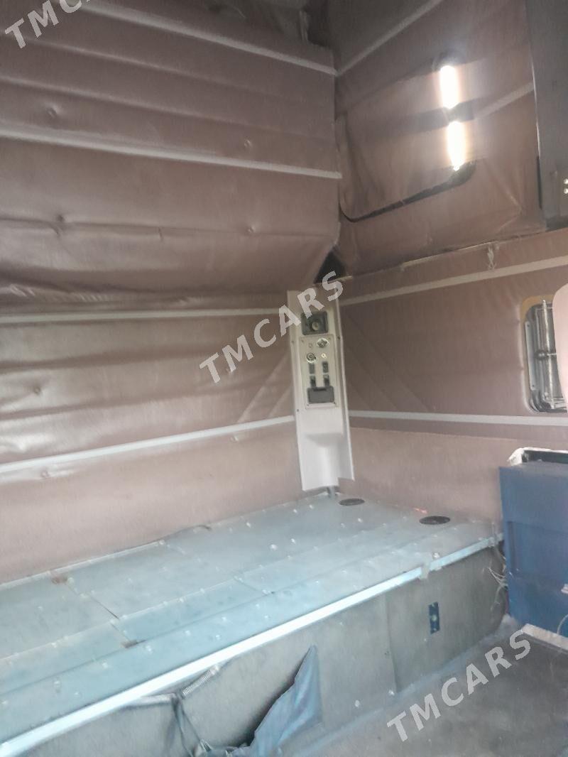 DAF XG⁺ 530 1986 - 310 000 TMT - Теджен - img 5