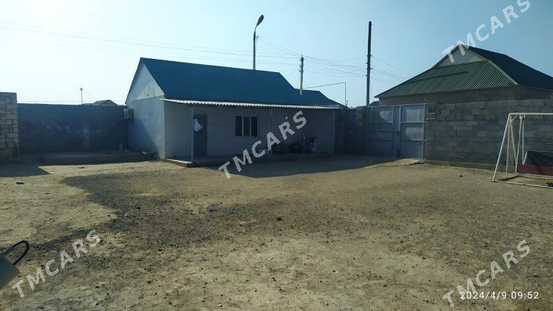Туркмен Ховлы - Туркменбаши - img 2