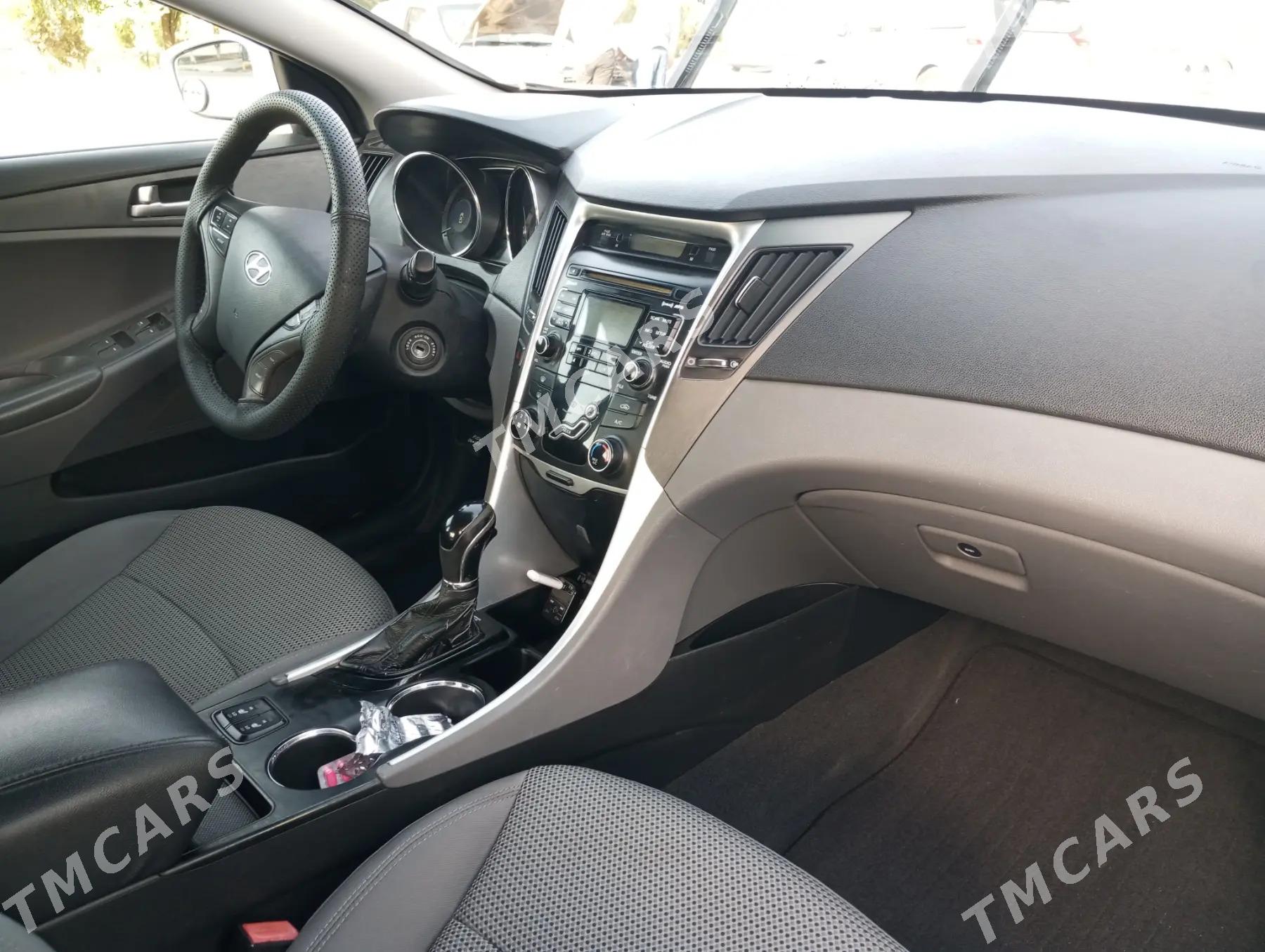 Hyundai Sonata 2010 - 155 000 TMT - Мары - img 6