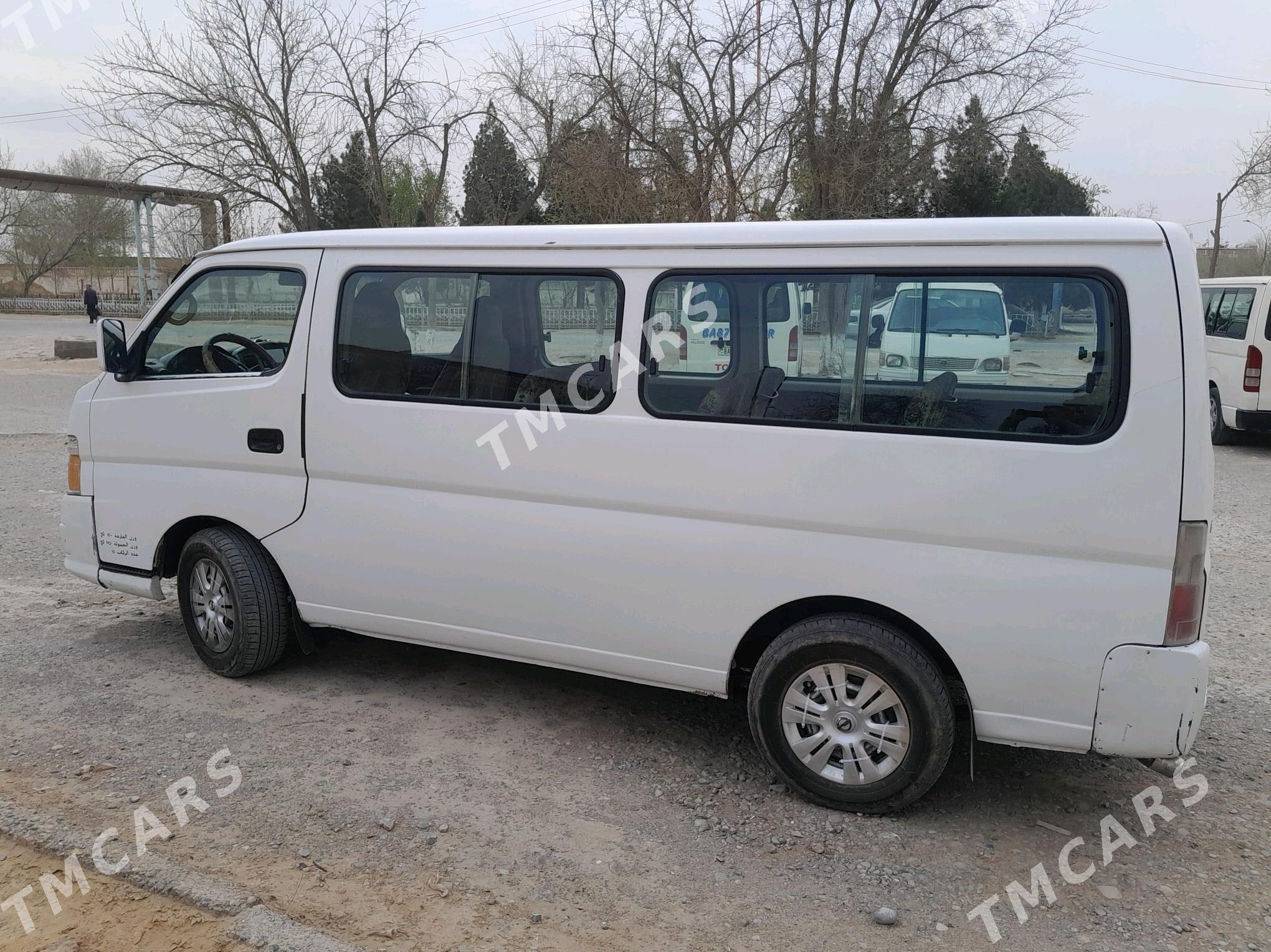 Nissan Urvan 2009 - 130 000 TMT - Mary - img 4