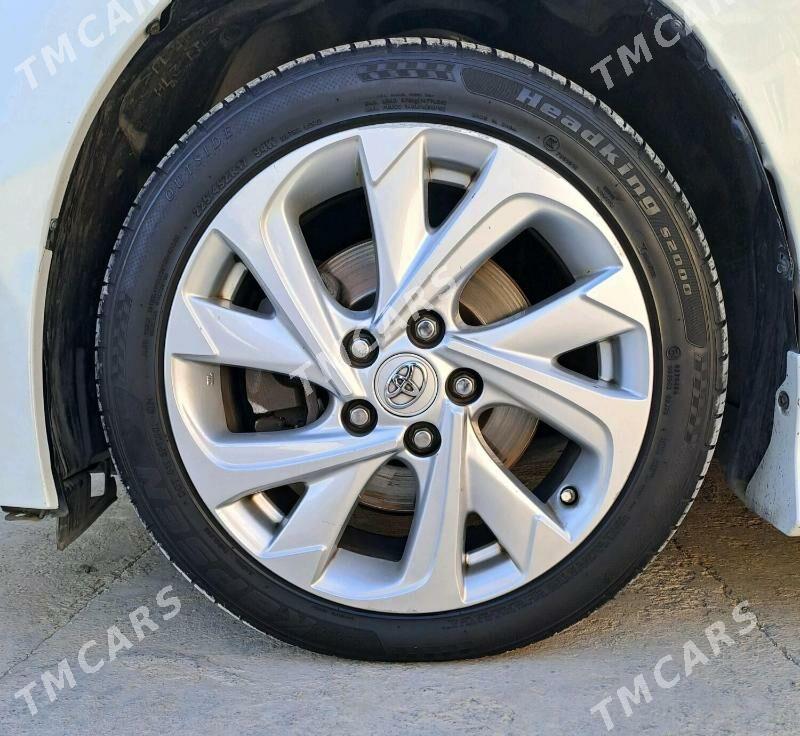 Toyota Corolla 2018 - 165 000 TMT - Чоганлы - img 3