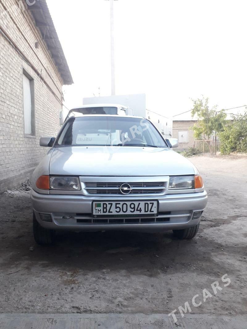 Opel Astra 1993 - 33 000 TMT - Daşoguz - img 4