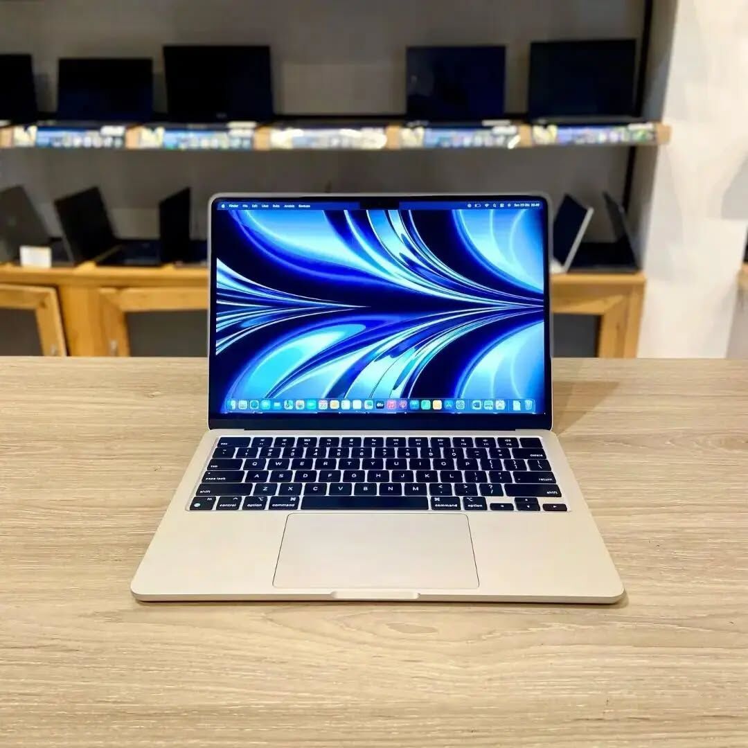 MacBook Air / M2 / 16GB RAM - Balkanabat - img 3