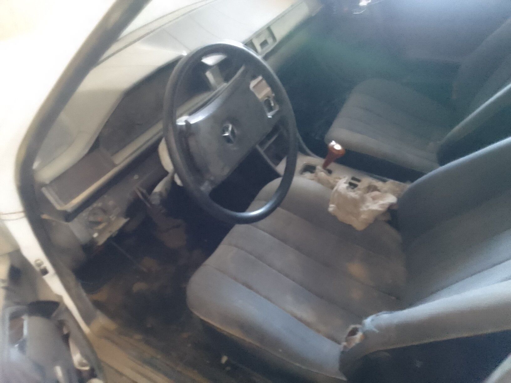 Mercedes-Benz 190-Class 1990 - 18 000 TMT - Сейди - img 7