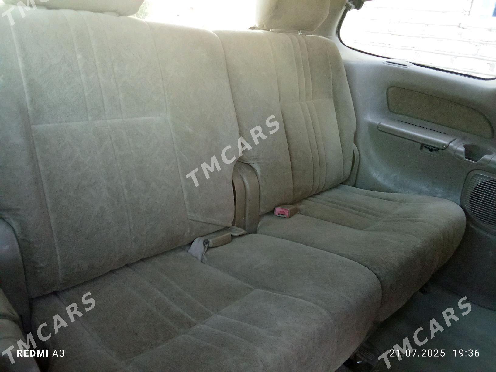 Toyota Sienna 2000 - 135 000 TMT - Babadaýhan - img 5