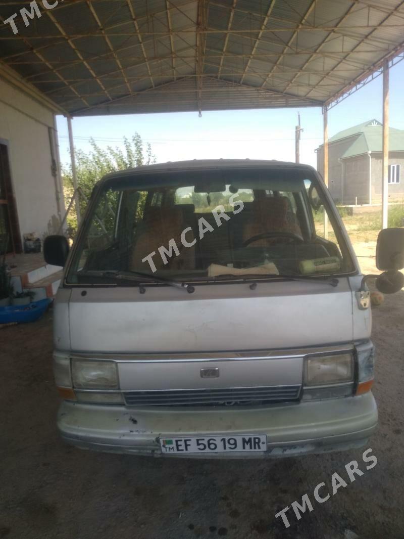 Toyota Hiace 1988 - 30 000 TMT - Mary - img 1
