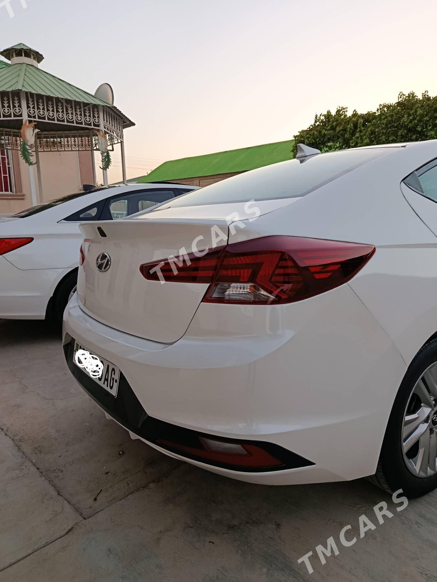 Hyundai Elantra 2019 - 175 000 TMT - Чоганлы - img 4