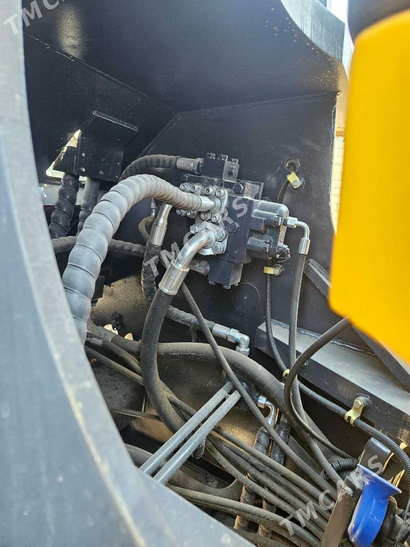 XCMG ZL50 2024 - 610 000 TMT - Мары - img 3