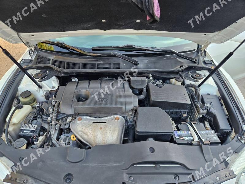 Toyota Camry 2011 - 200 000 TMT - Дашогуз - img 2