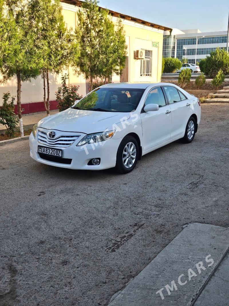 Toyota Camry 2011 - 200 000 TMT - Дашогуз - img 5