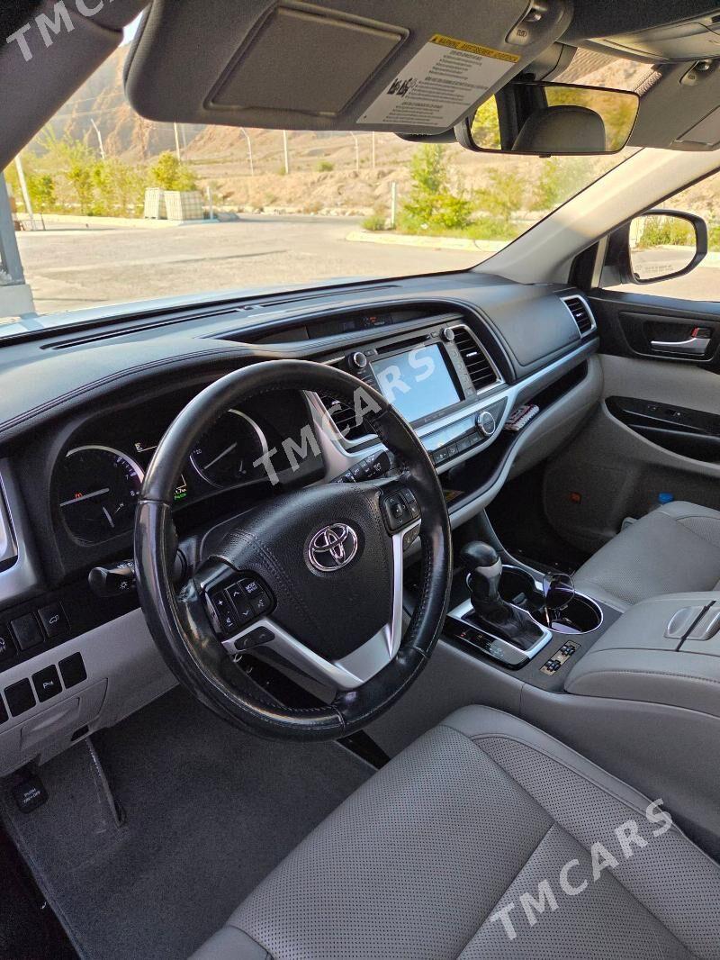 Toyota Highlander 2019 - 600 000 TMT - Balkanabat - img 4