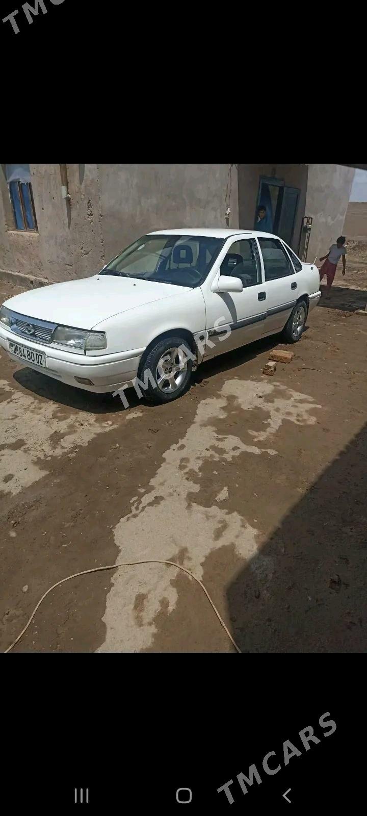 Opel Vectra 1998 - 26 000 TMT - Губадаг - img 3