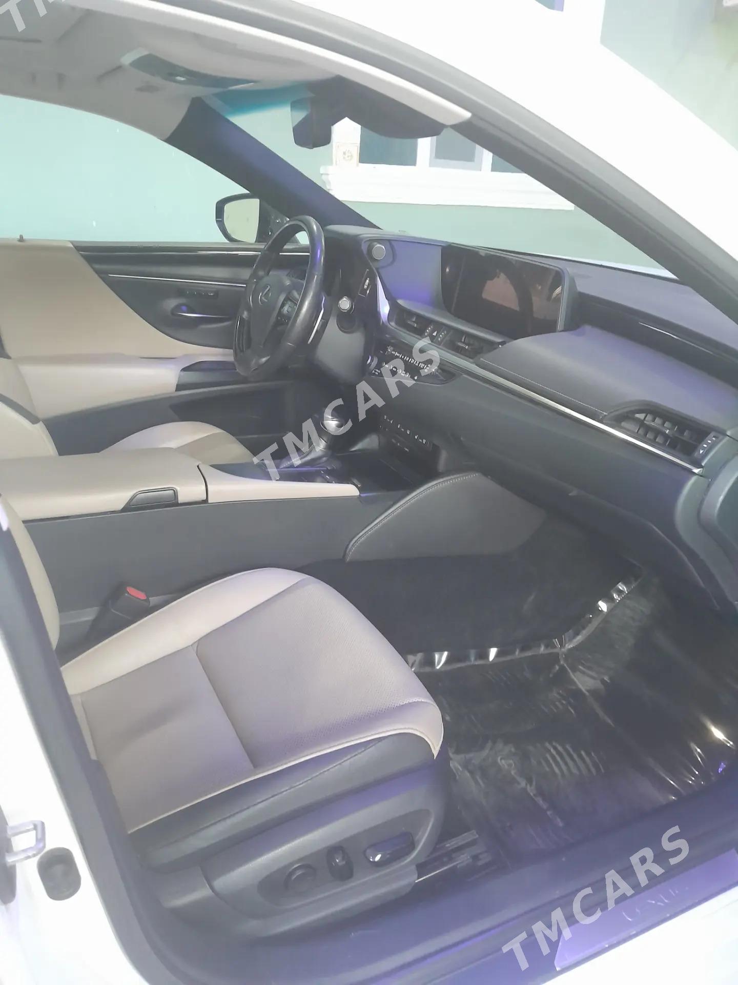 Lexus ES 350 2020 - 485 000 TMT - Херрикгала - img 8