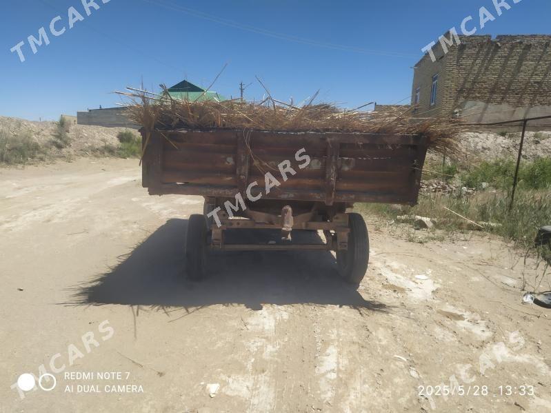 MTZ 80 1995 - 5 000 TMT - Farap - img 2