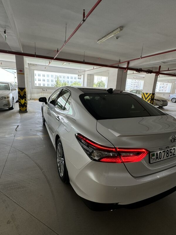 Toyota Camry 2022 - 880 000 TMT - Ашхабад - img 10