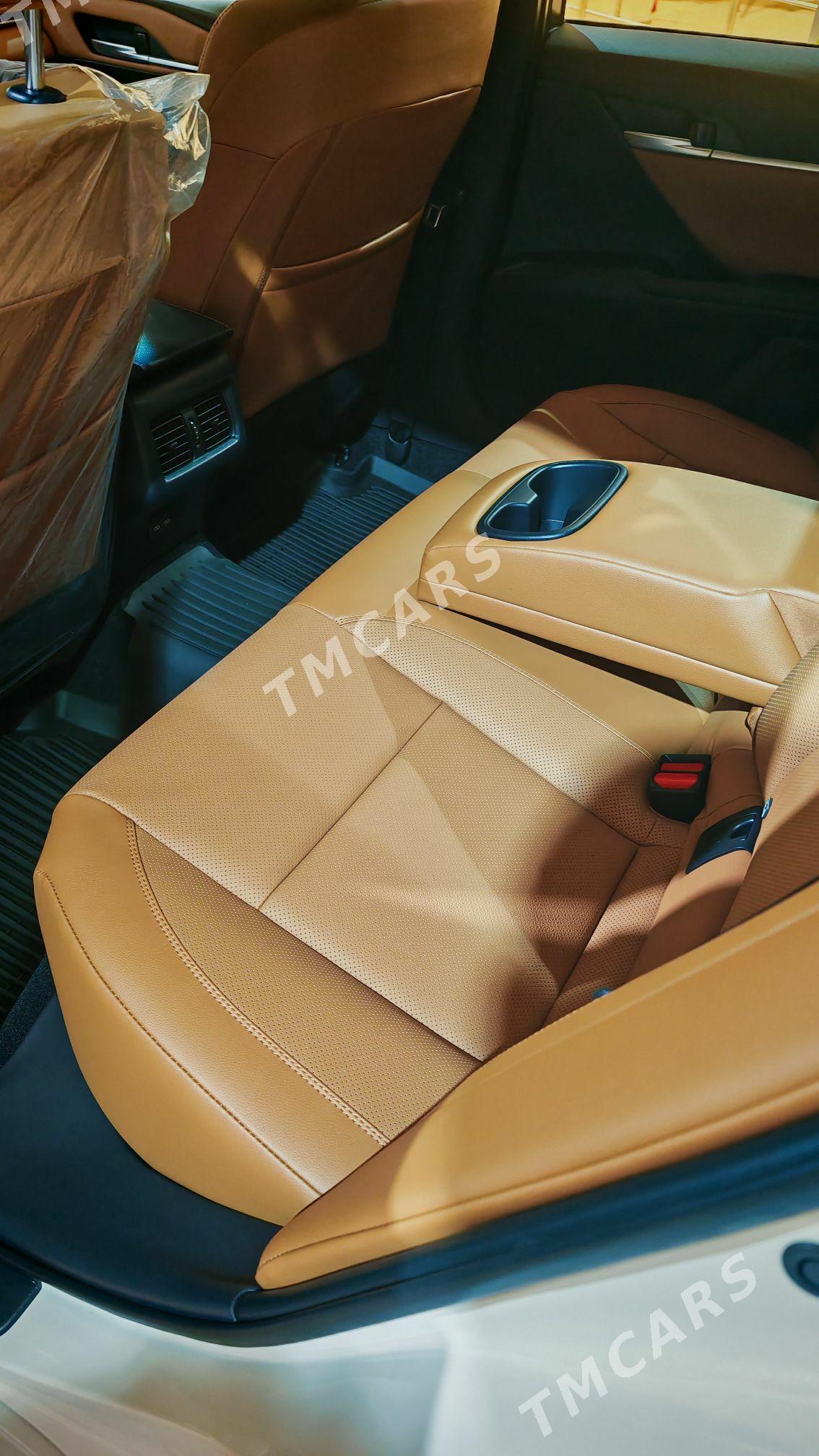 Toyota Camry 2025 - 610 000 TMT - Aşgabat - img 3