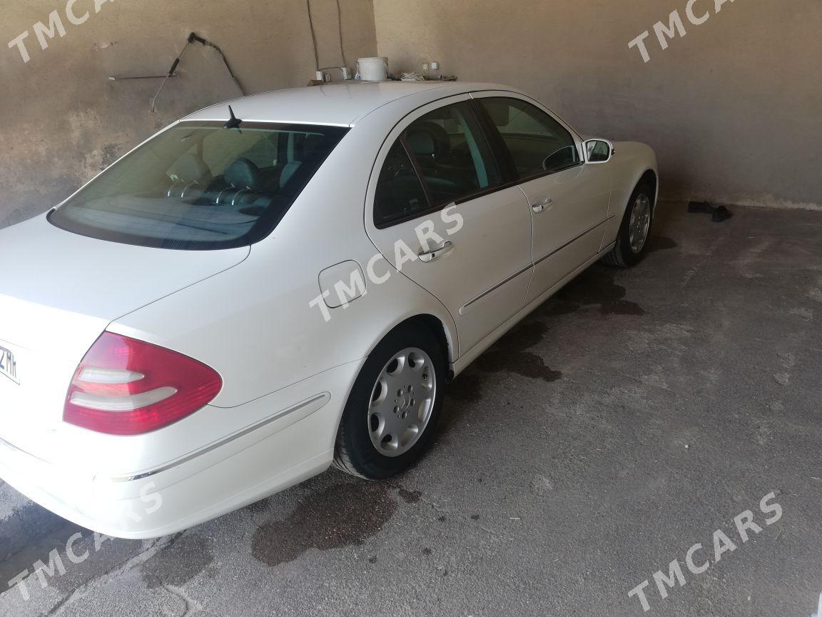 Mercedes-Benz E320 2003 - 115 000 TMT - Mary - img 3
