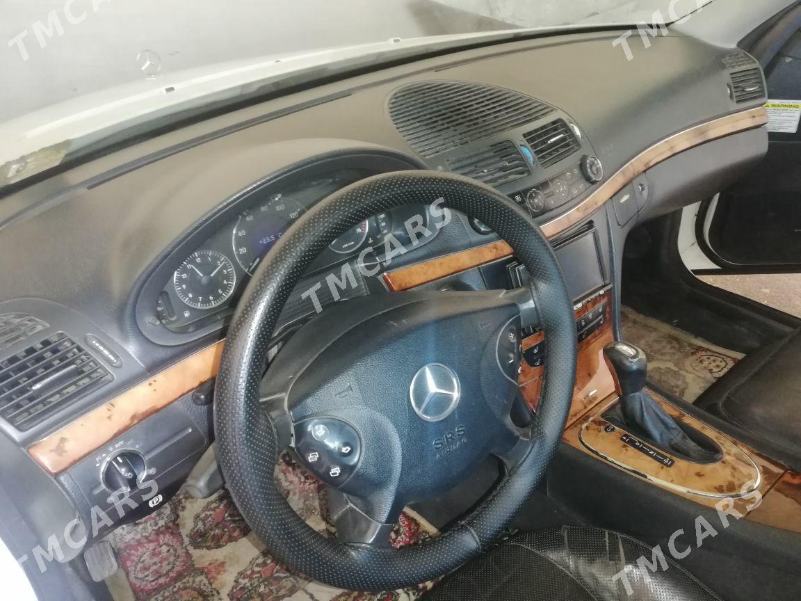 Mercedes-Benz E320 2003 - 115 000 TMT - Mary - img 5