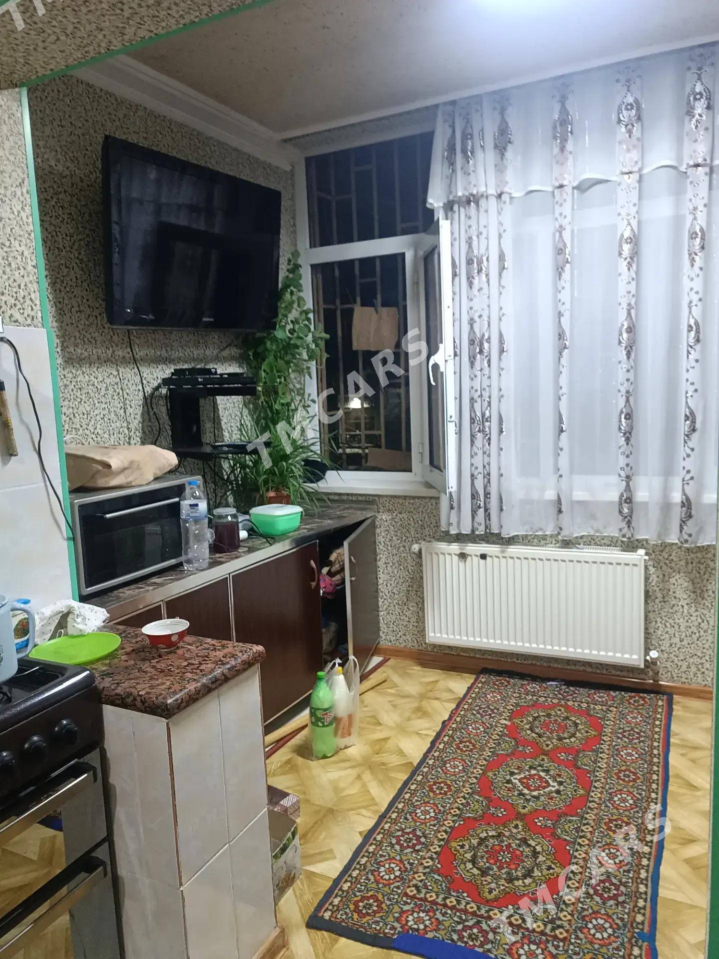 Продаю квартиру в учпункте  - Туркменабат - img 3