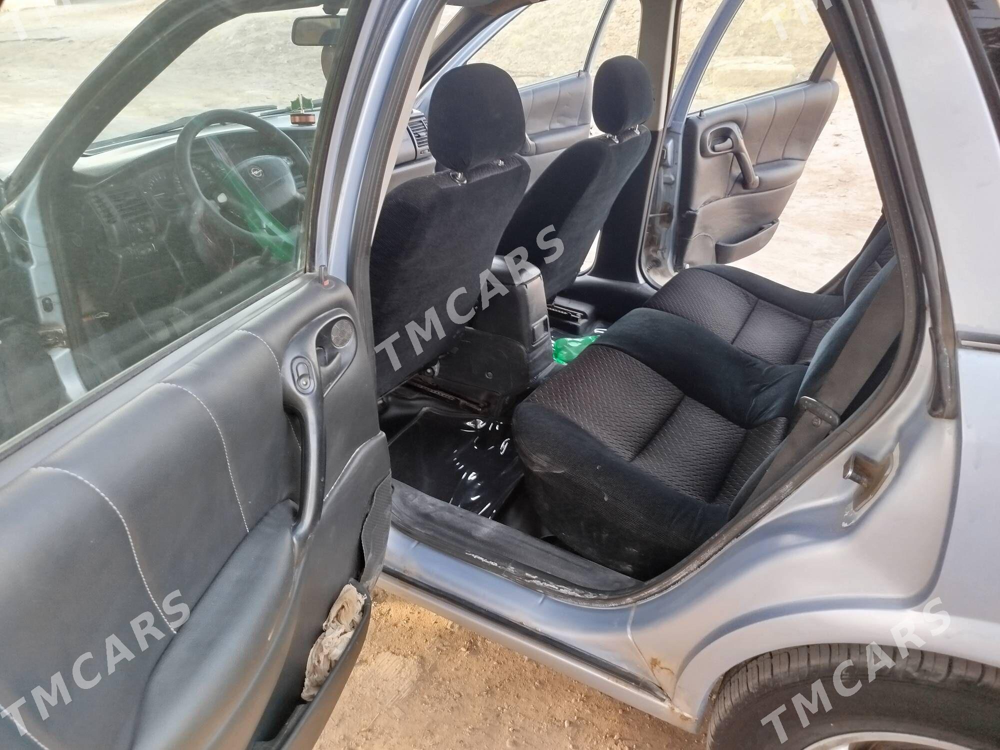 Opel Vectra 1998 - 46 000 TMT - Дашогуз - img 6