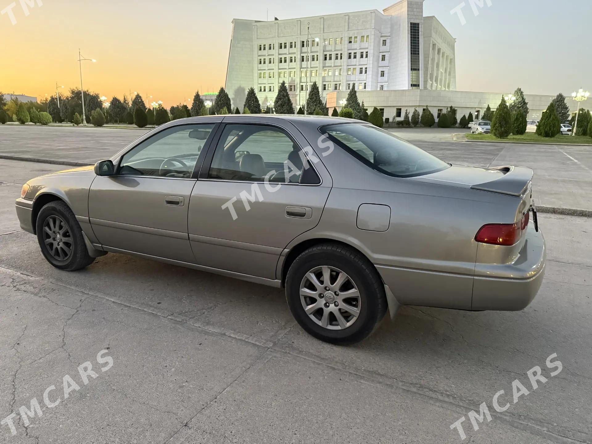 Toyota Camry 2001 - 165 000 TMT - Губадаг - img 2