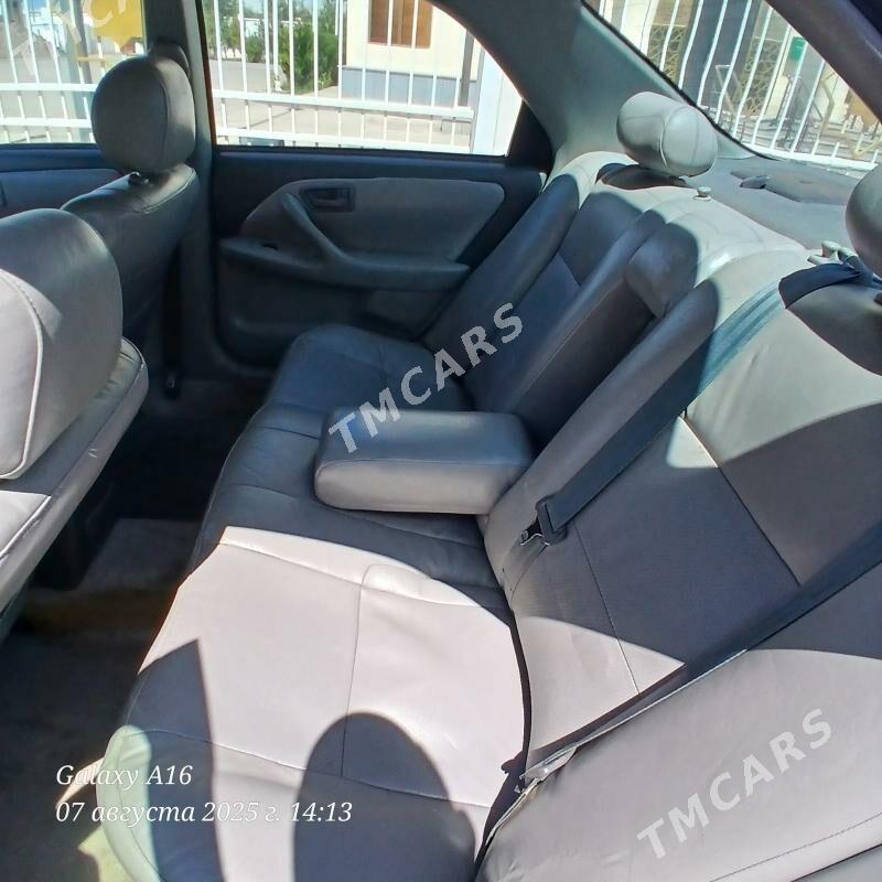 Toyota Camry 2001 - 165 000 TMT - Губадаг - img 6