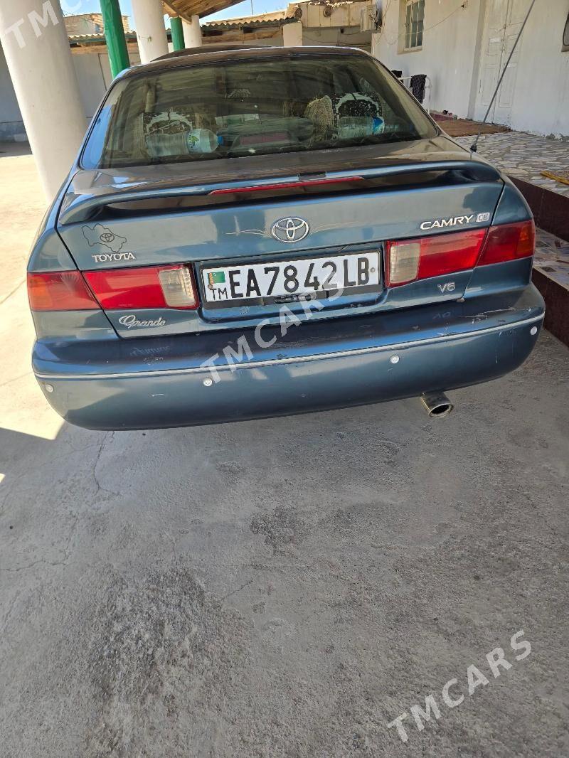 Toyota Camry 2001 - 140 000 TMT - Керки - img 5
