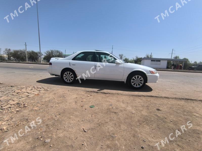 Toyota Camry 1999 - 145 000 TMT - Болдумсаз - img 3