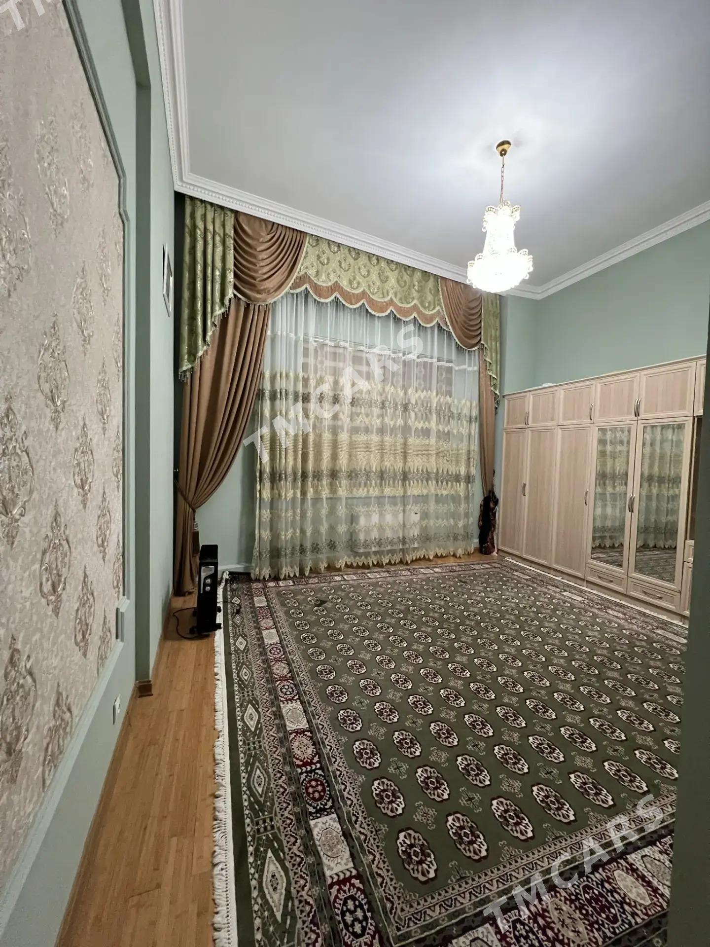 bahasy dushdi Elitka moskowsky - Moskowskiý köç. (10 ýyl abadançylyk şaýoly) - img 4