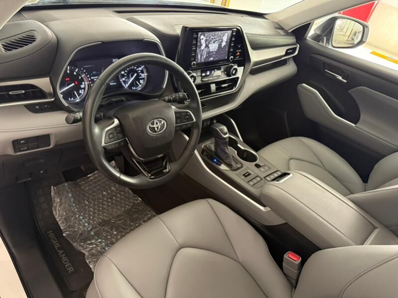 Toyota Highlander 2021 - 604 000 TMT - Ашхабад - img 8
