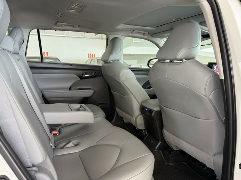 Toyota Highlander 2021 - 604 000 TMT - Ашхабад - img 6
