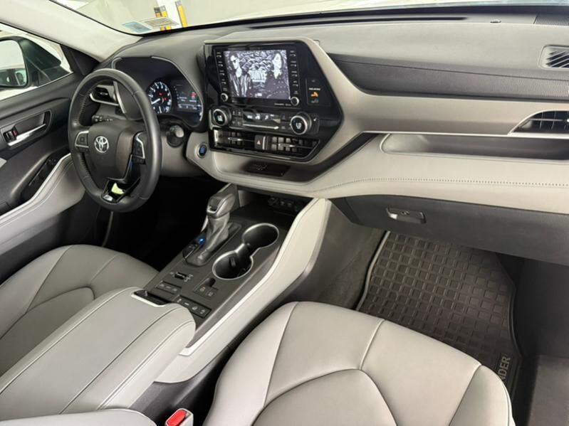 Toyota Highlander 2021 - 604 000 TMT - Ашхабад - img 7