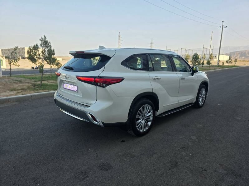 Toyota Highlander 2020 - 570 000 TMT - Ашхабад - img 5